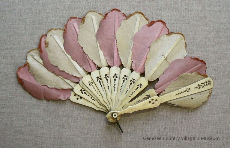 Fan, Hand - Image 2