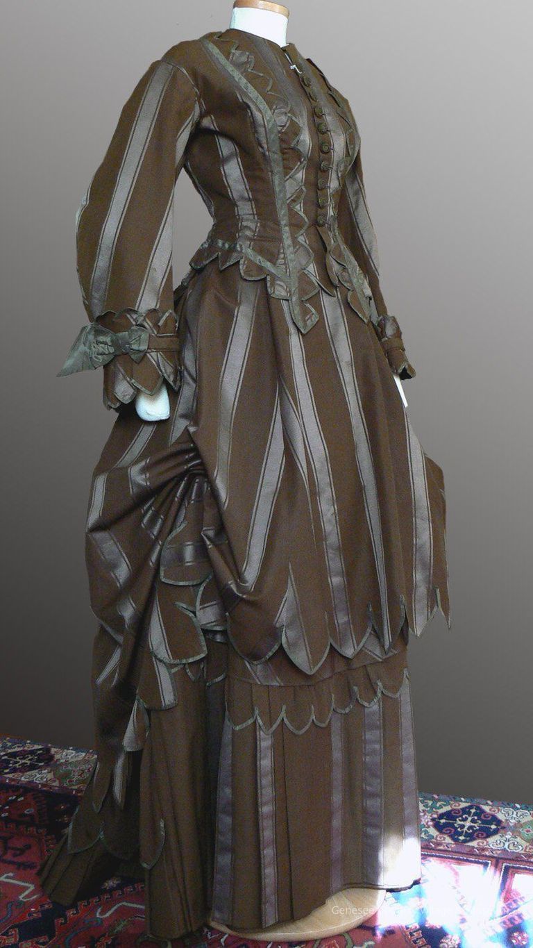 Dress - Image 3