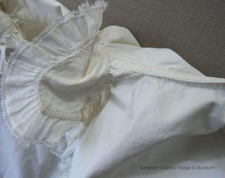 Doll Nightgown - Image 4