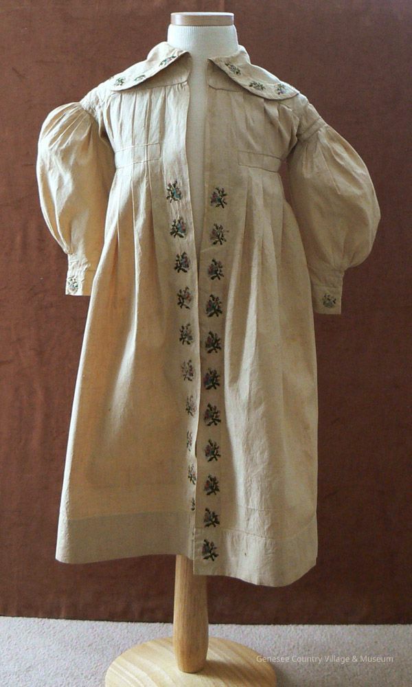 Gown, Dressing