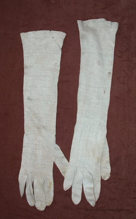 Glove