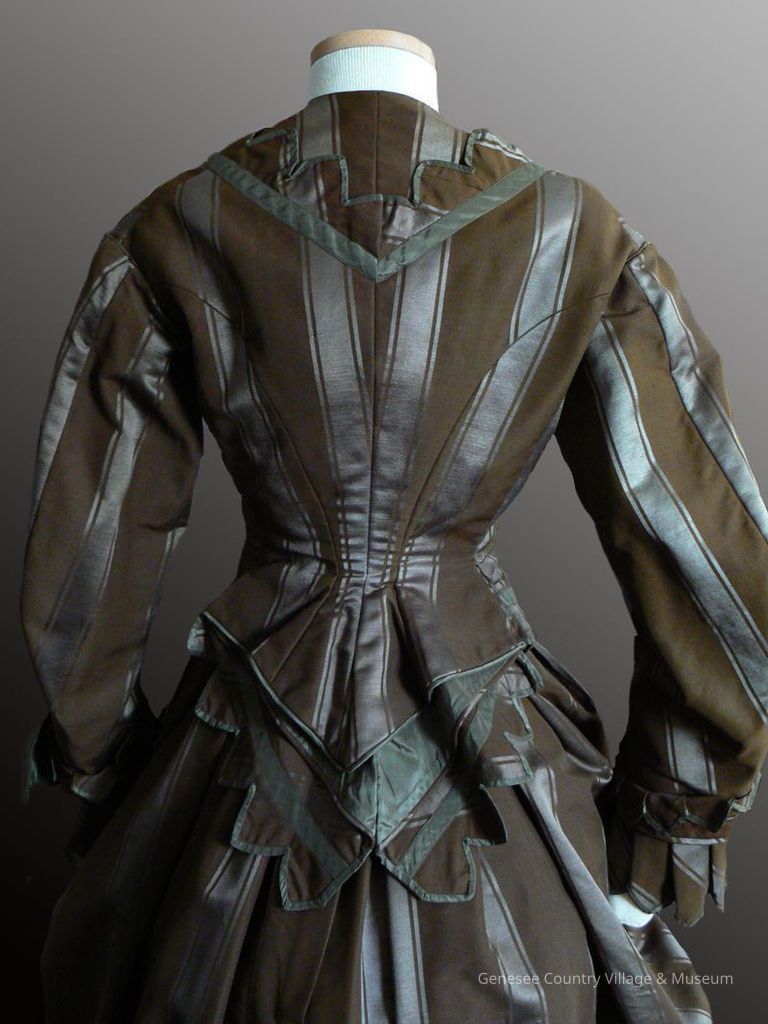Dress - Image 2