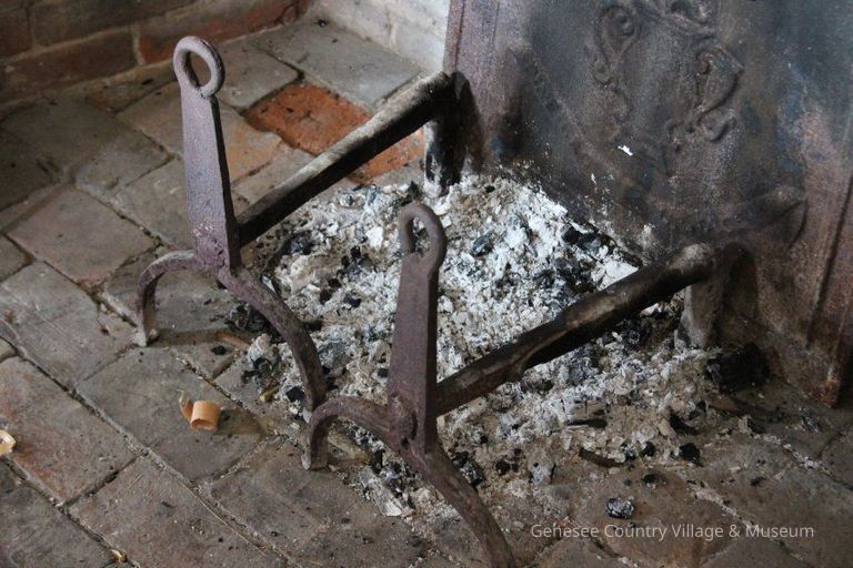 Andiron