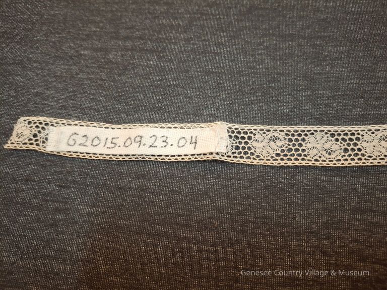 Notion, Lace - Image 2