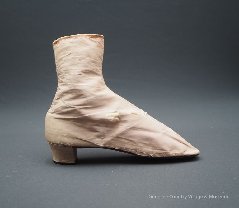 Boots - Image 4