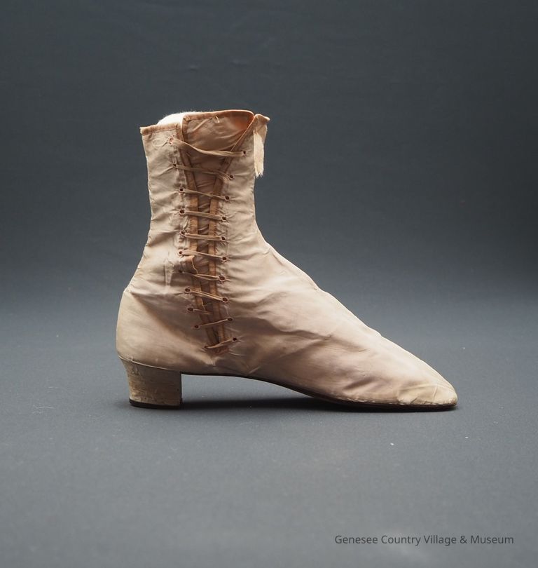 Boots - Image 5