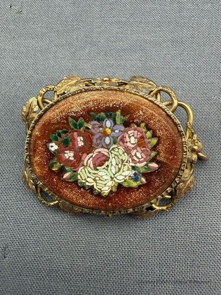 Brooch