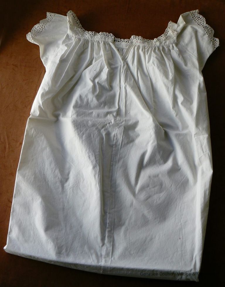Chemise