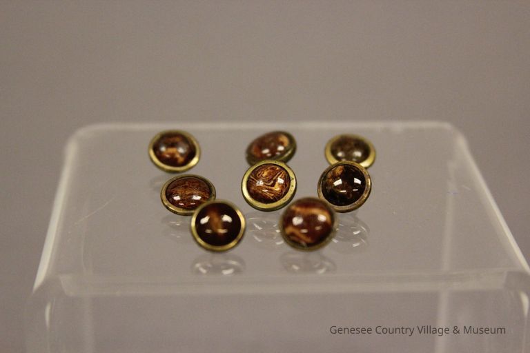 Button - Image 2