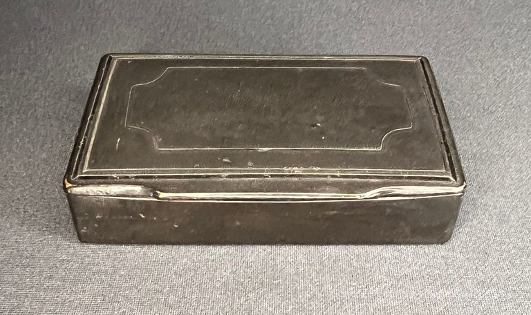 Snuffbox