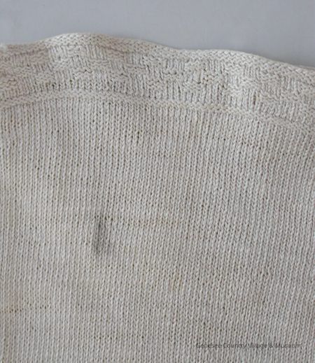 Glove - Image 4