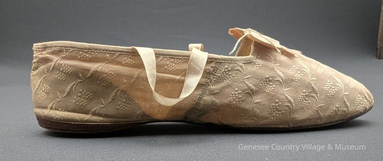 Slippers - Image 8