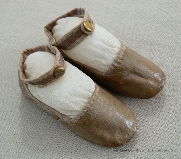 Shoe