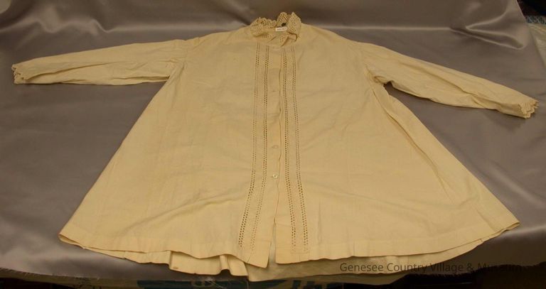 2003.049.1 Blouse