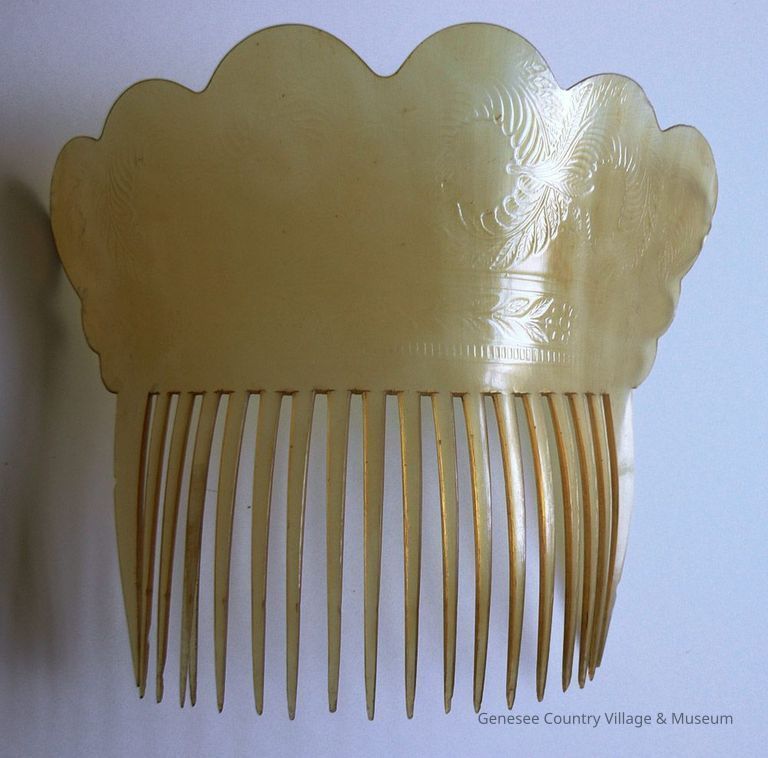 Comb, Ornamental - Image 3