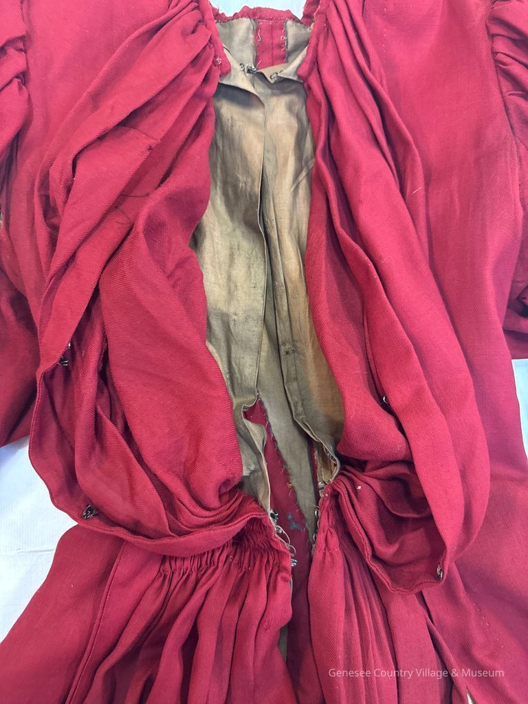 Housecoat - Image 6
