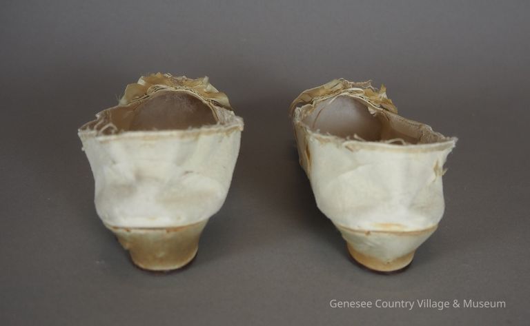 Slippers - Image 8