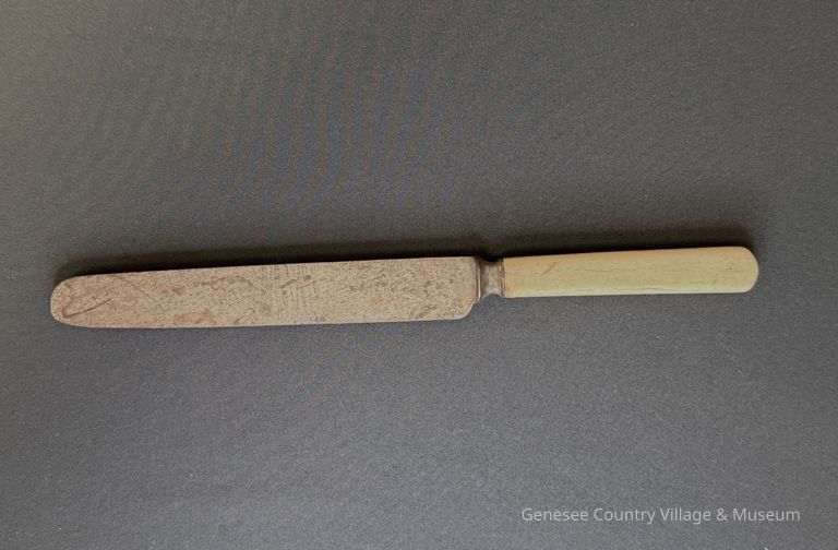 Flatware Knife