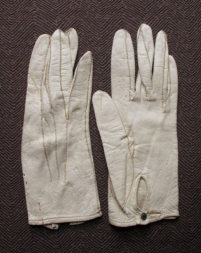 Glove