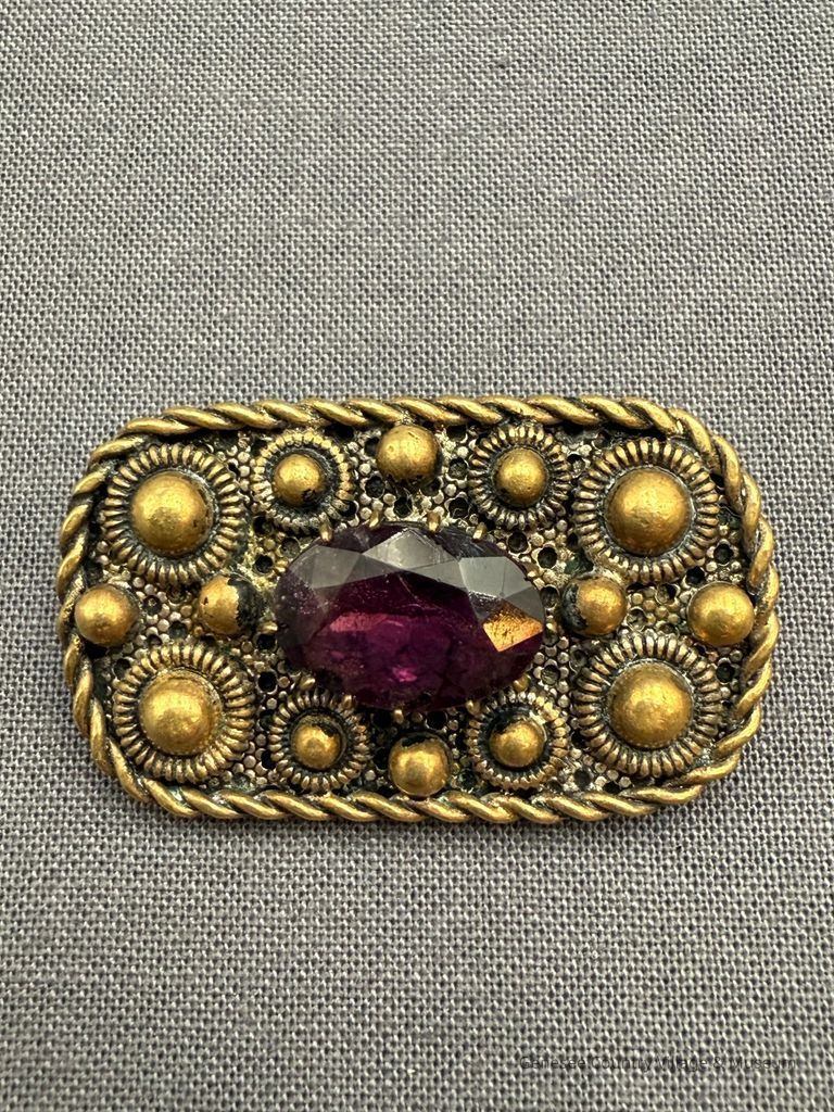 Scatter Pin
