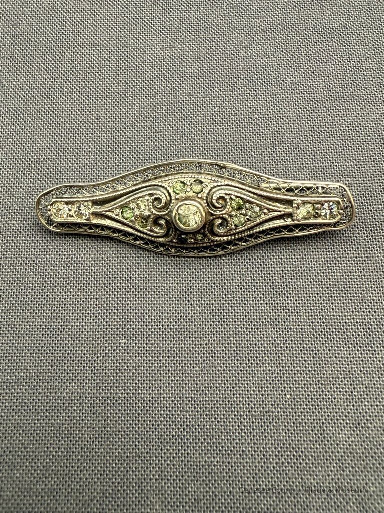 Bar Pin