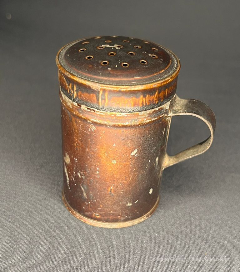 Pepper Shaker