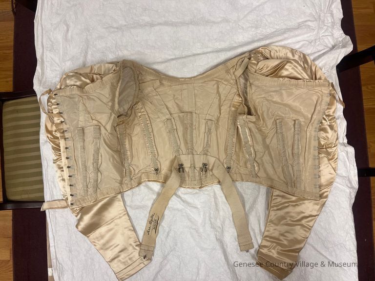 Dress - Image 4