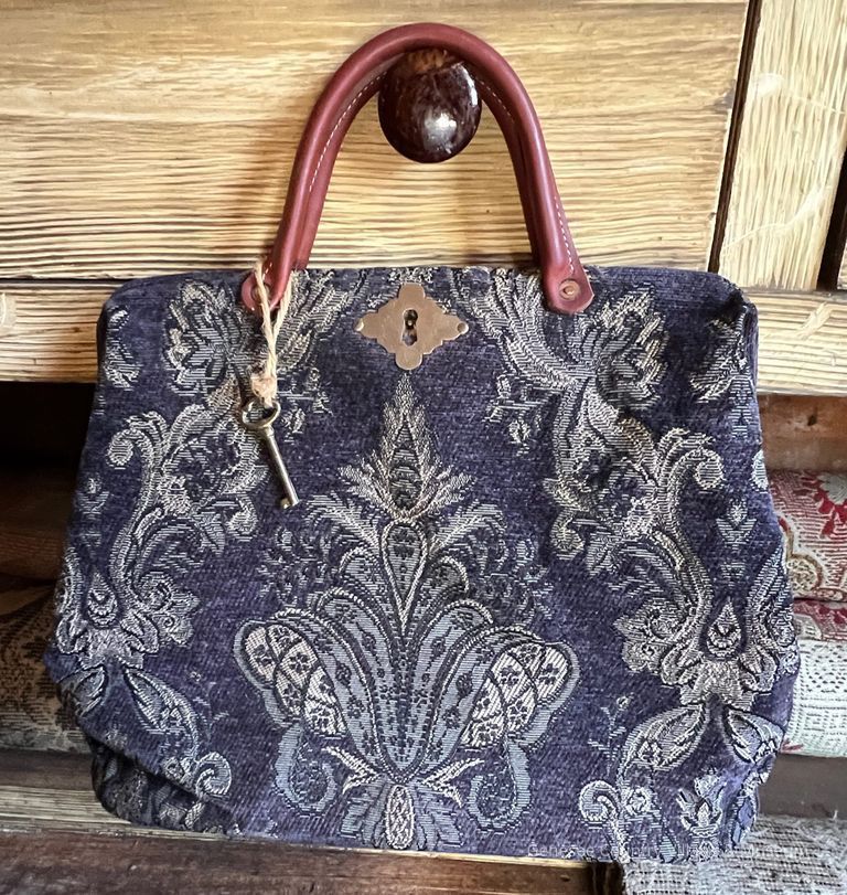 Carpetbag