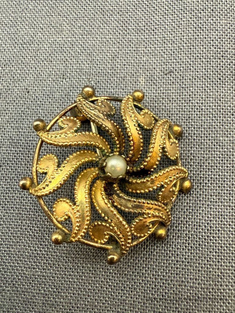 Scatter Pin