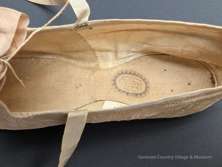 Slippers - Image 9