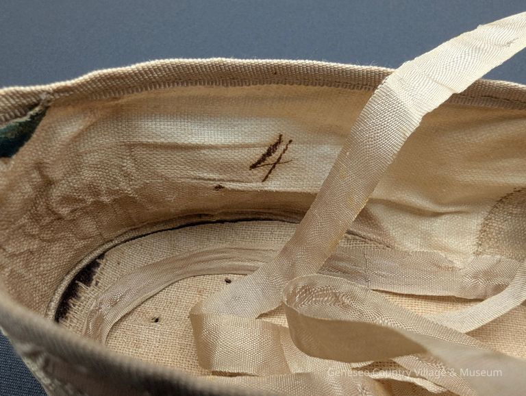 Slippers - Image 10
