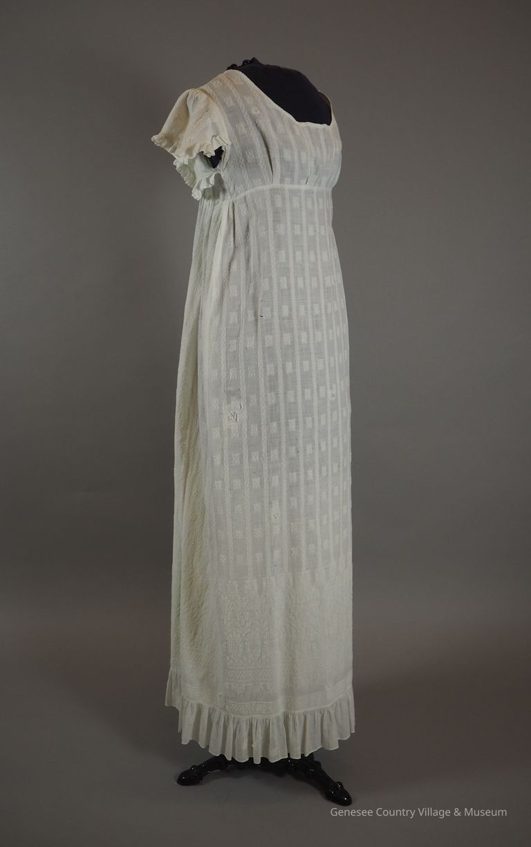 Wedding Dress - Image 8