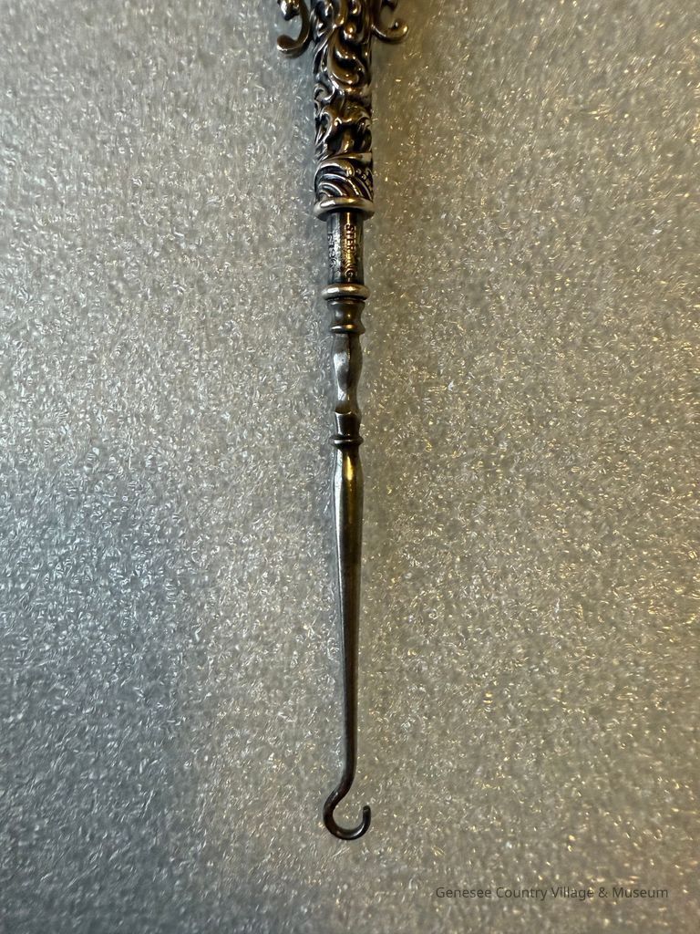 Buttonhook - Image 3