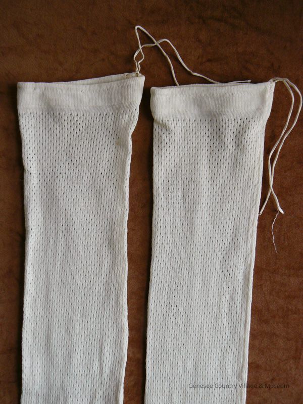 Glove - Image 2