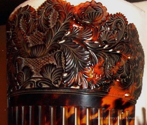 Comb, Ornamental - Image 2