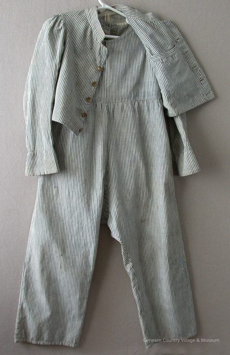 Suit - Image 4