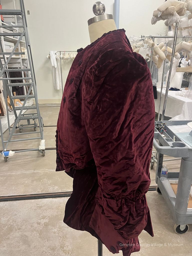 Jacket - Image 6