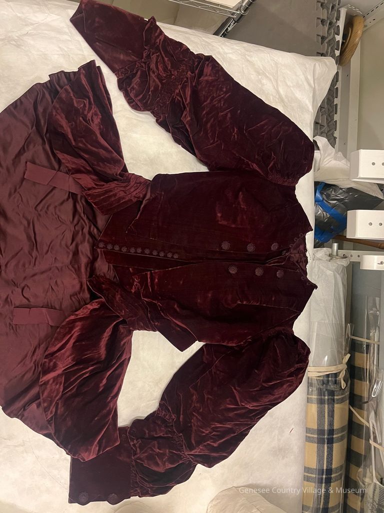 Jacket - Image 10