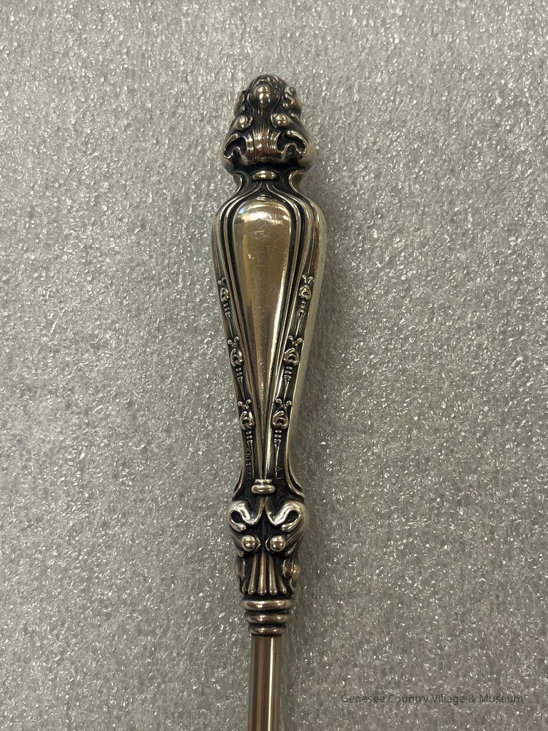 Buttonhook - Image 2