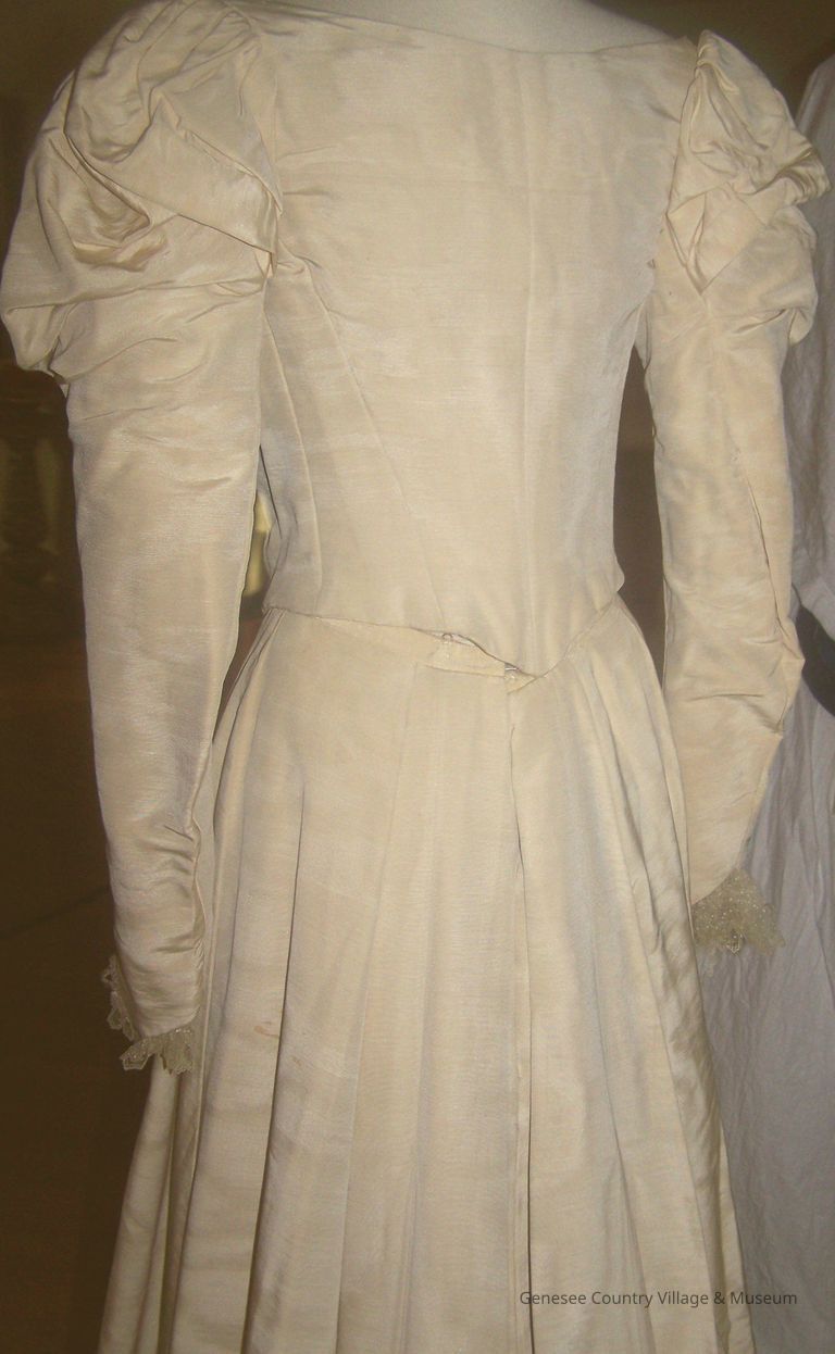 Dress - Image 4