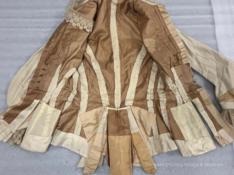Bodice - Image 5