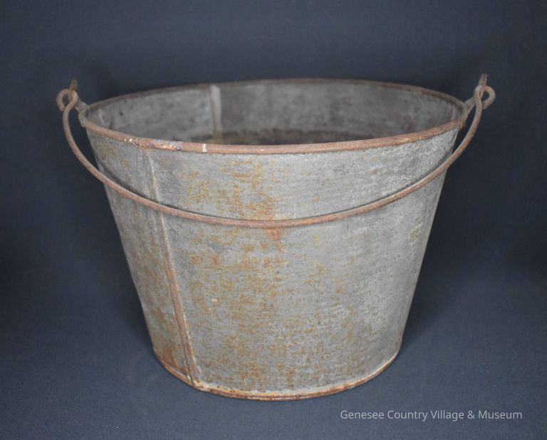 Pail