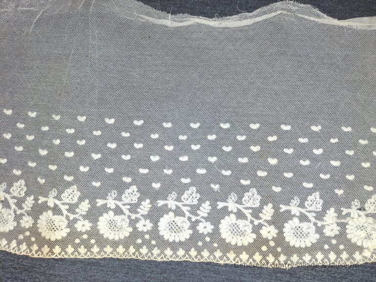 Notion, Lace