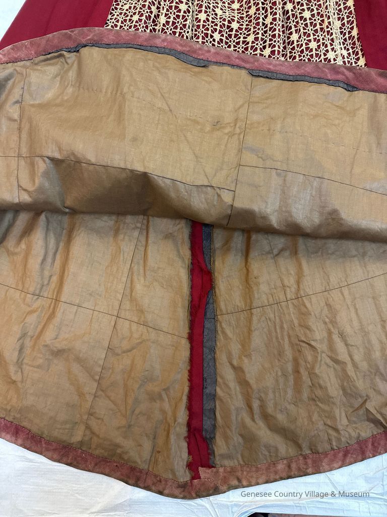 Housecoat - Image 9