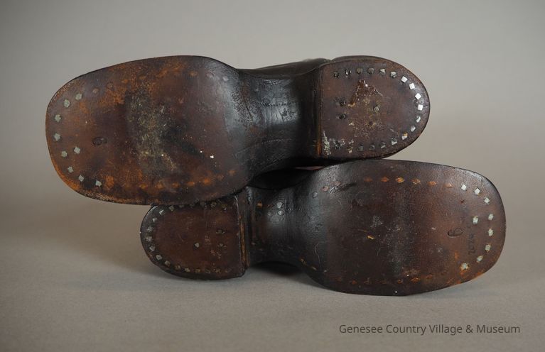 Boots - Image 9