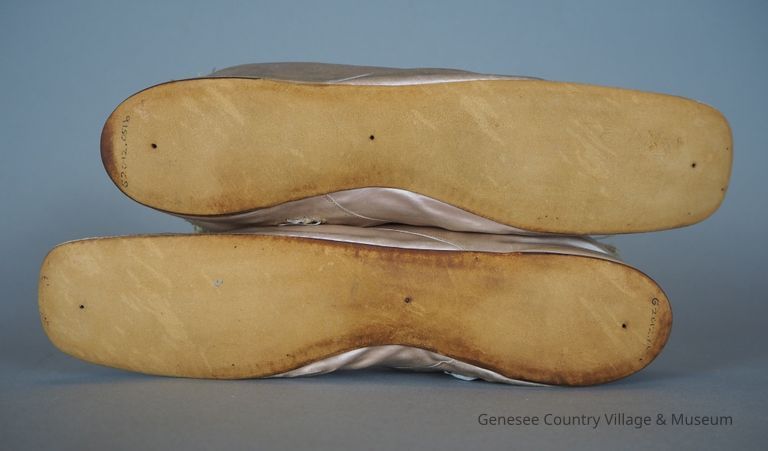 Boots - Image 9