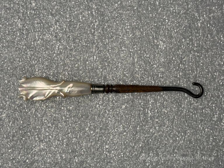 Buttonhook - Image 2