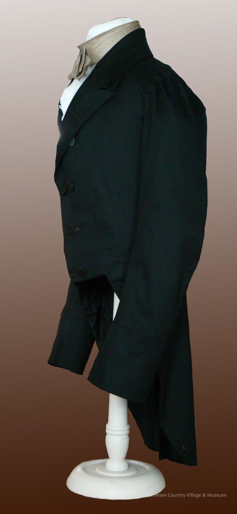 Tail Coat - Image 2