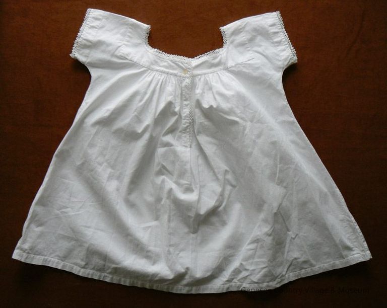 Chemise