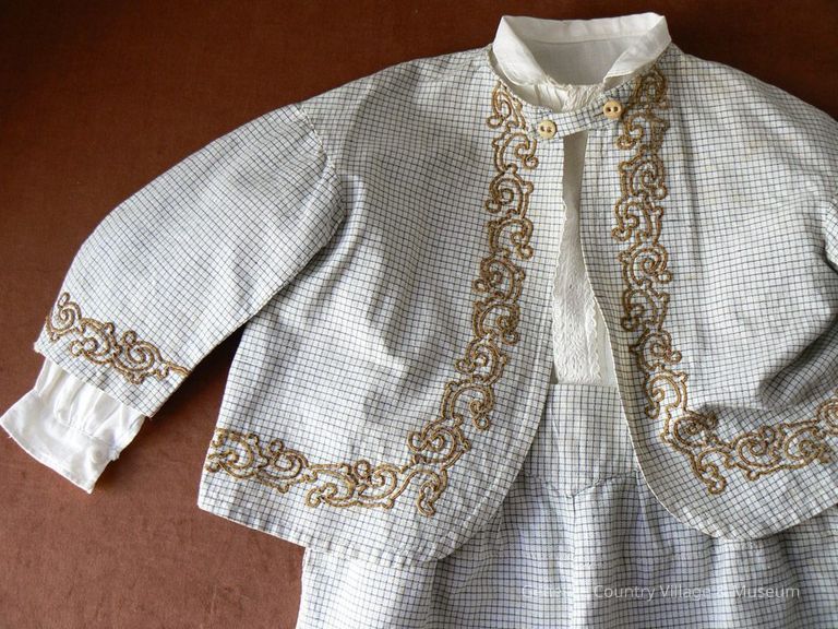 Suit - Image 2